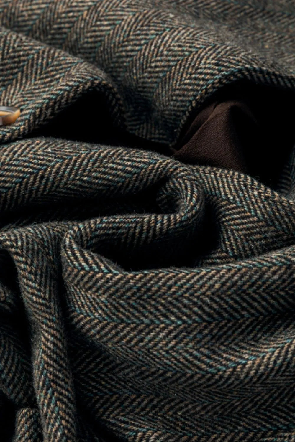 afc0d87b-9fe7-496f-996d-43af94165ff2-Max